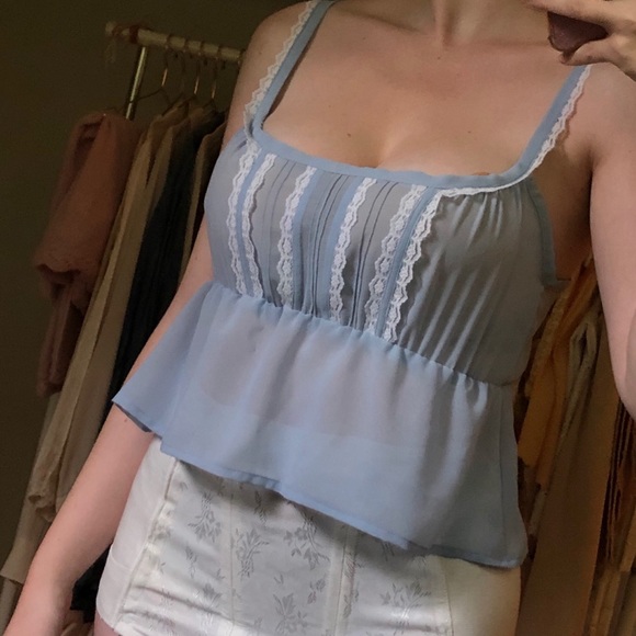 Victoria’s Secret cami - Picture 1 of 5